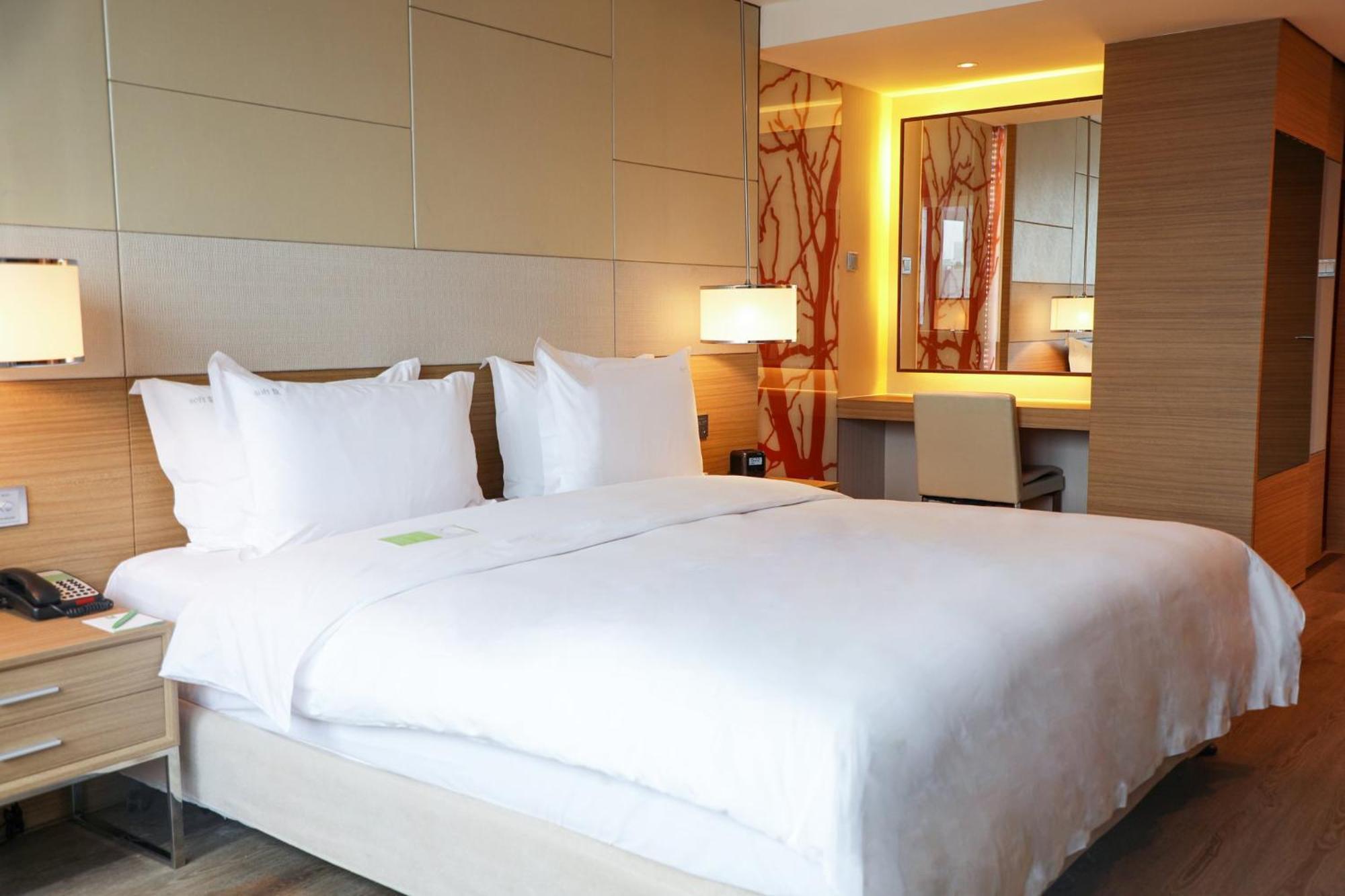 Holiday Inn Shenzhen Donghua, An Ihg Hotel Экстерьер фото